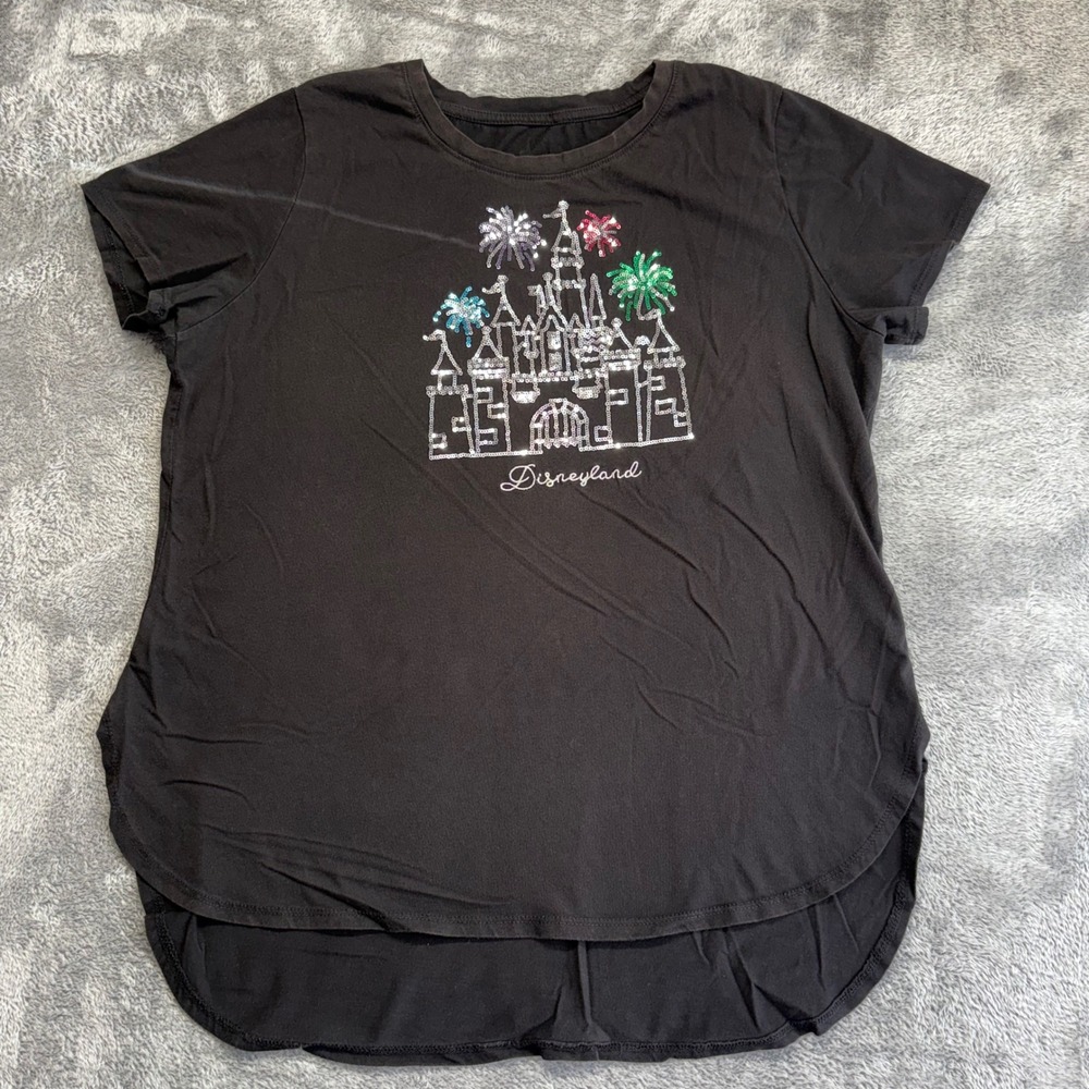 Disney Parks T-Shirt Women Large Black Good Sequin Disneyland Castle Fireworks